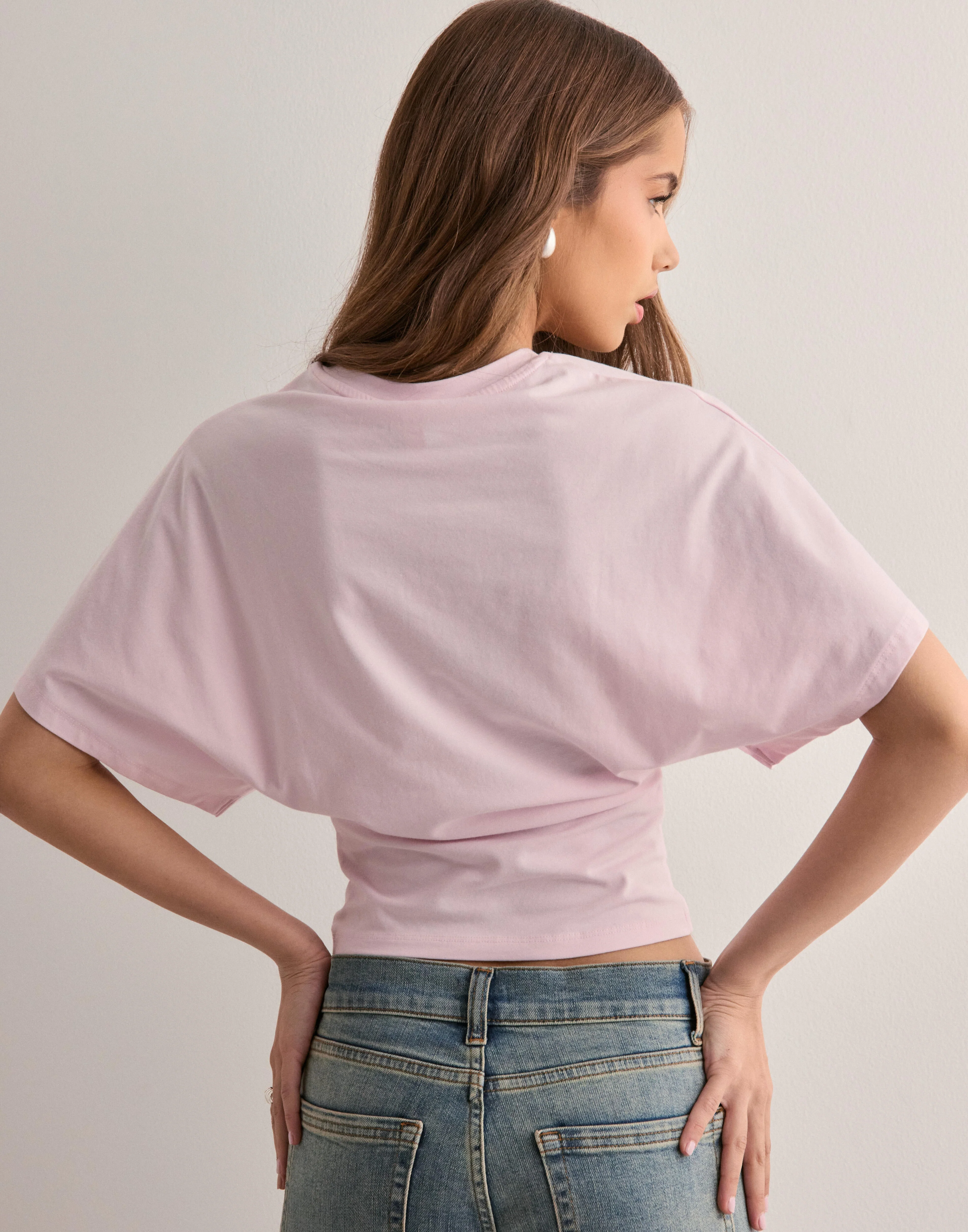 Erica Haut Élégant – Coupe Chic et Design Confortable pour Toutes les Occasions - Image 5