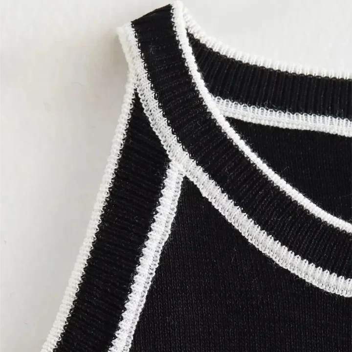 Haut femme Sophie – Haut noir et blanc à coupe classique et allure élégante - Image 3