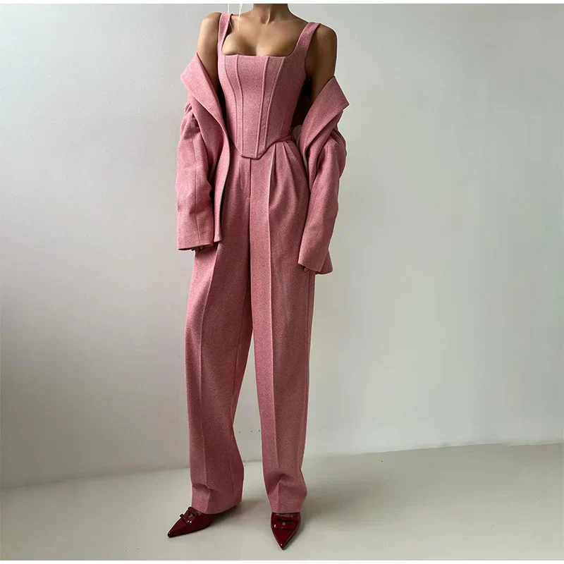 Sophie – Ensemble Femme Trois Pièces : Blazer Élégant, Corset Structuré & Pantalon Taille Haute pour un Look Business Chic - Image 9